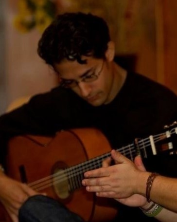 Diego Alonso. Spanish guitar mastery. Flamenco guitar online. Classical Guitar online. Expert Music Practice Strategies